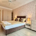 Apartamento Bratanov Harmony 3 Jungle